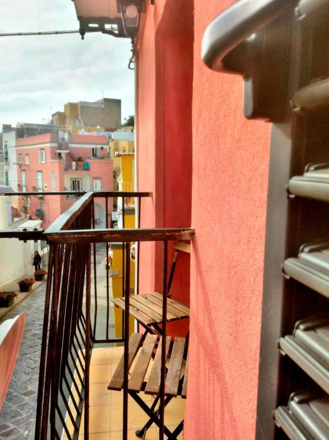 Casa Adriano Apartment Procida Bagian luar foto